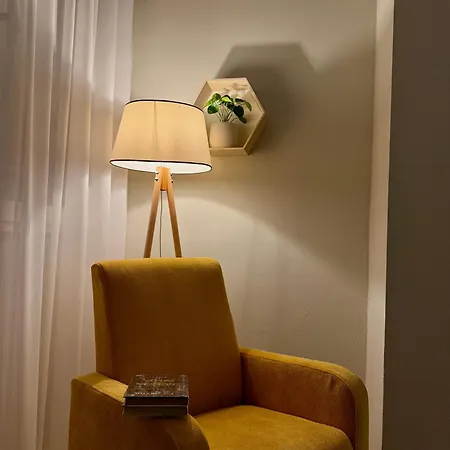 The Mustard Couch Apartment Tirana Exterior photo