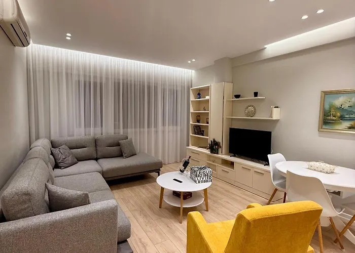 The Mustard Couch Apartment